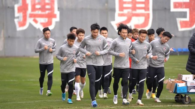 亚洲欧美另类综合日韩