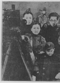 在线一区二区av